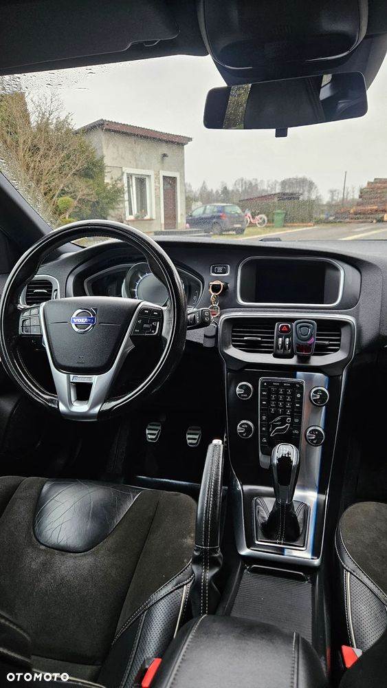 Volvo V40 D2 Drive-E R-Design Kinetic - 7