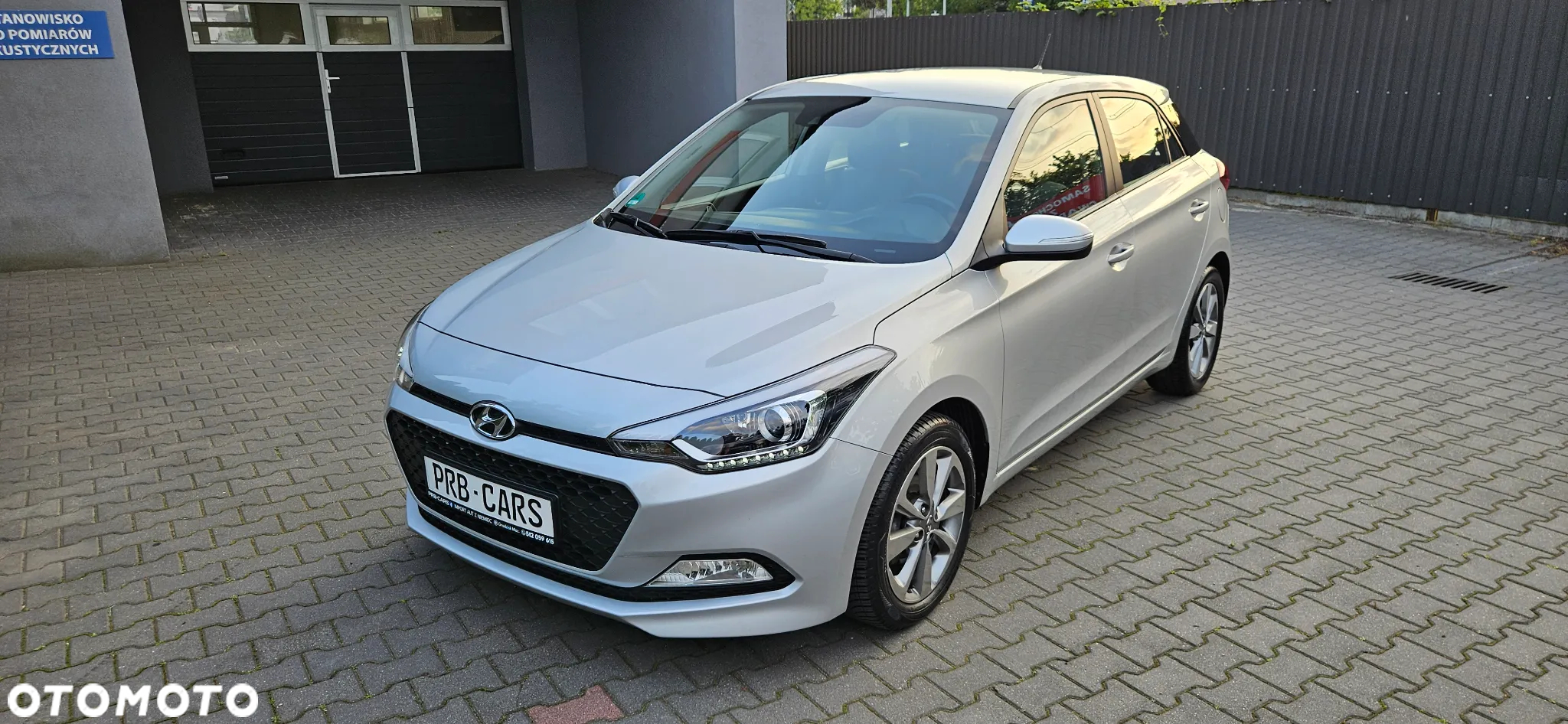 Hyundai i20 1.2 YES Silver - 2