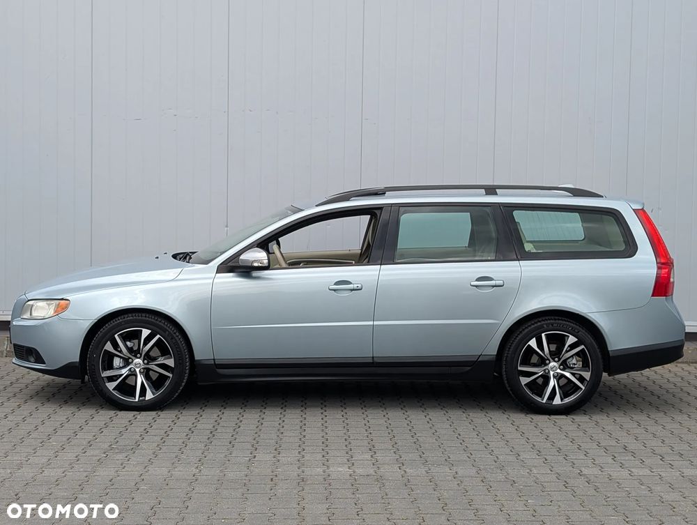 Volvo V70 - 1