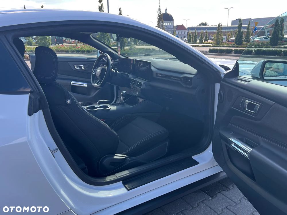 Ford Mustang 2.3 EcoBoost - 15