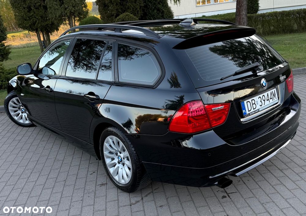 BMW Seria 3 - 23