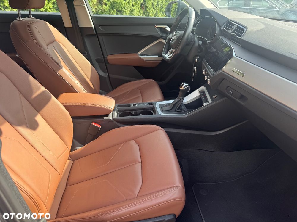 Audi Q3 2.0 TDI Quattro S tronic sport - 14