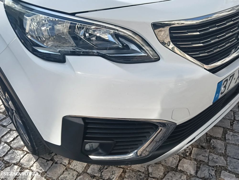 Peugeot 5008 1.5 BlueHDi GT Line J19 — fotografia 31