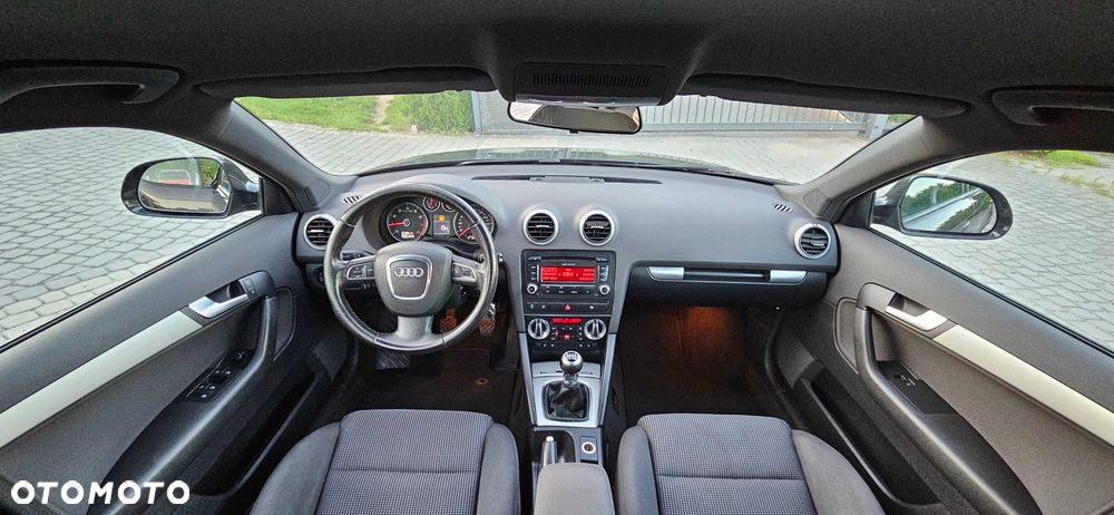 Audi A3 Sportback - 8