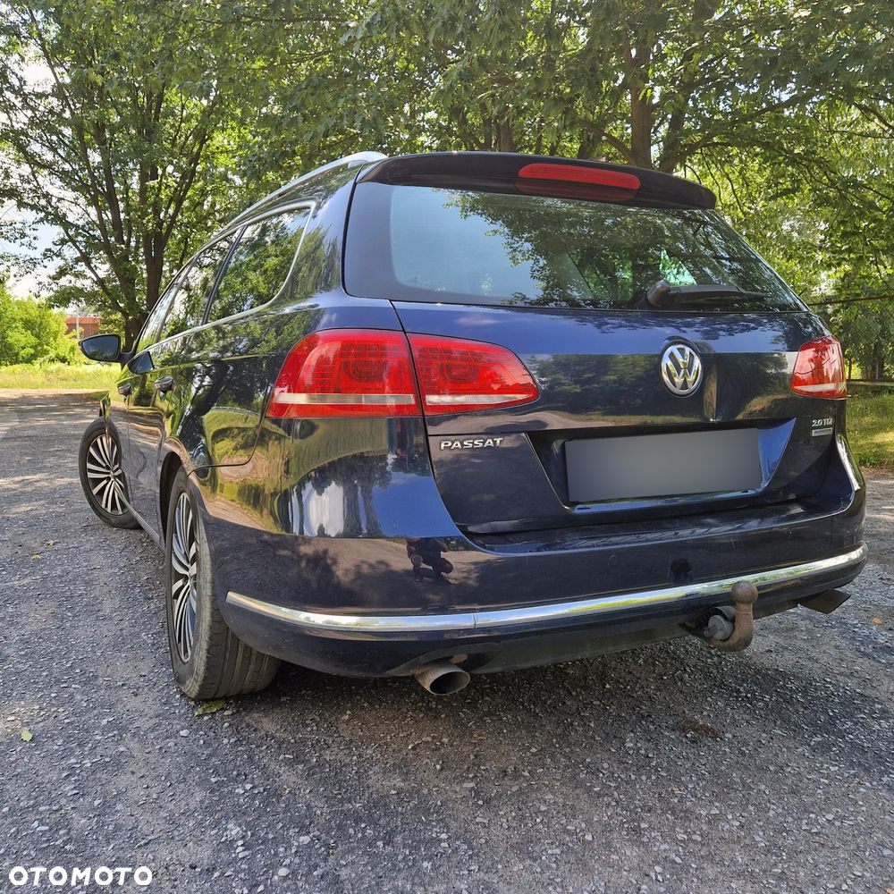 Volkswagen Passat 2.0 TDI 4Mot Highline DSG - 4
