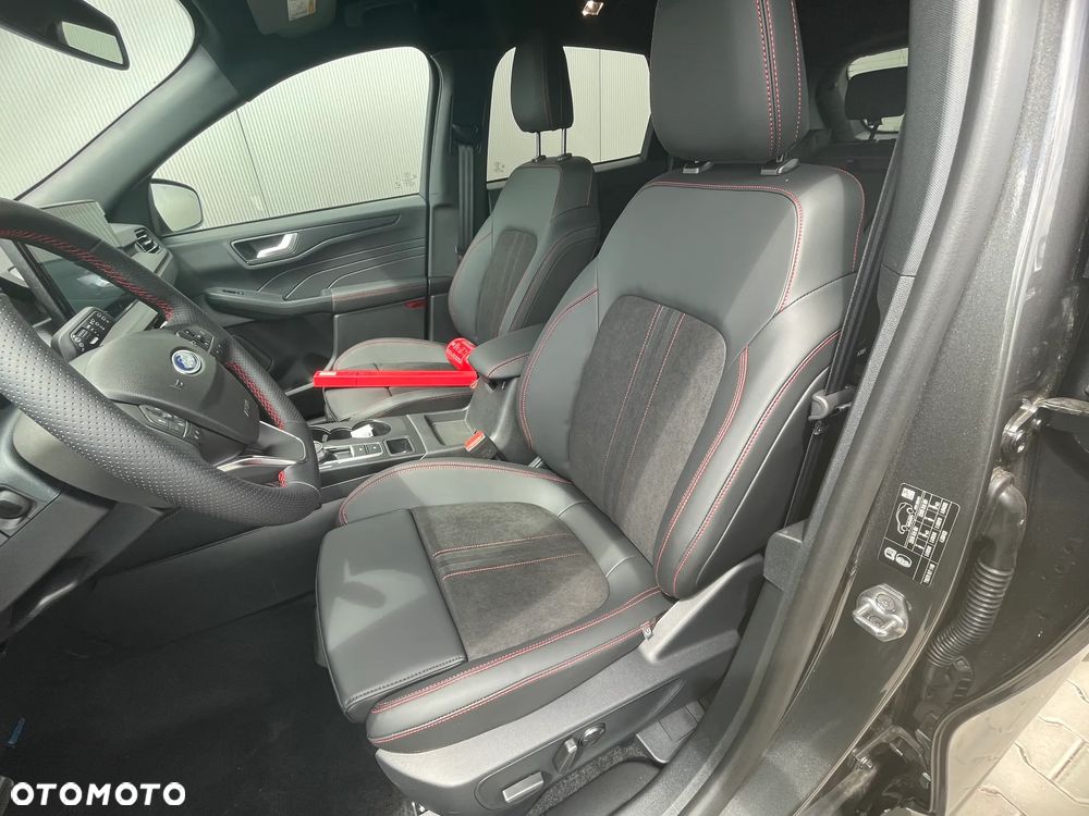Ford Kuga 2.5 FHEV FWD ST-Line X eCVT - 16