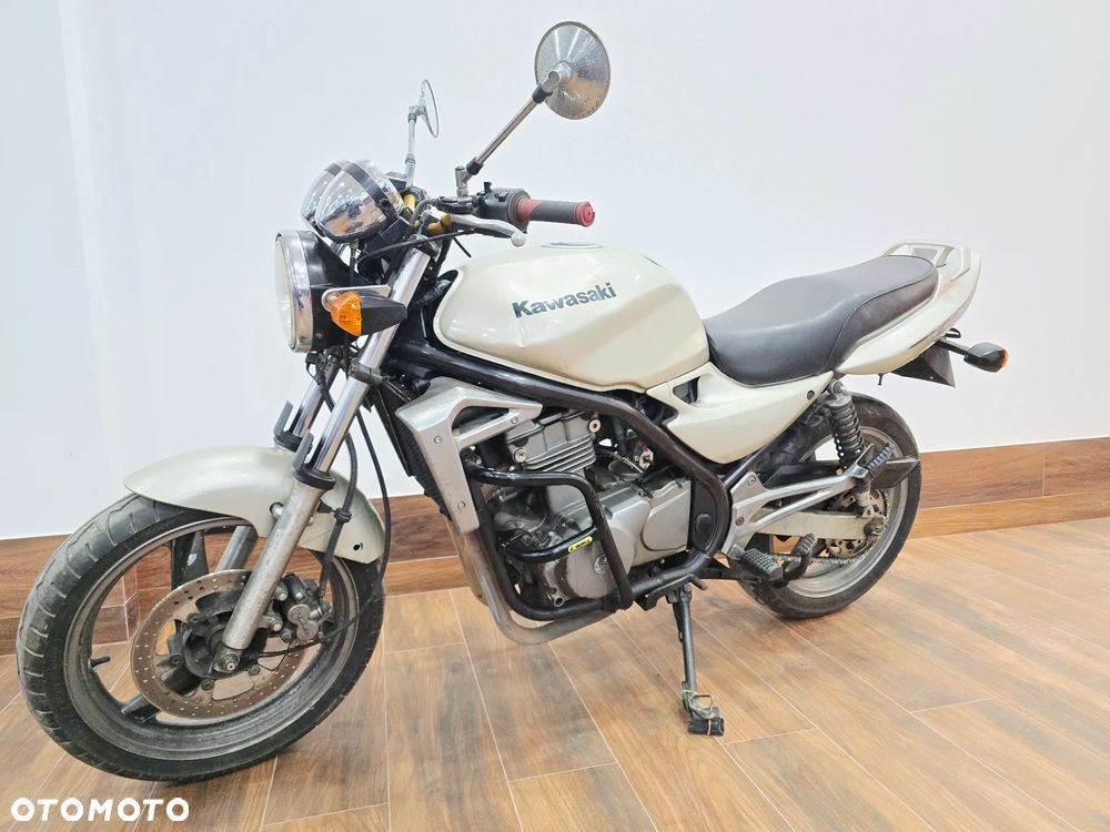Kawasaki ER - 21