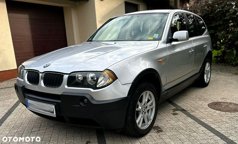 BMW iX3 - 13
