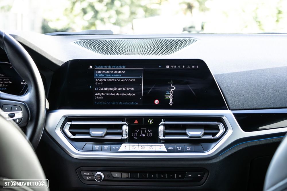 BMW 320 e Line Sport Auto - 38