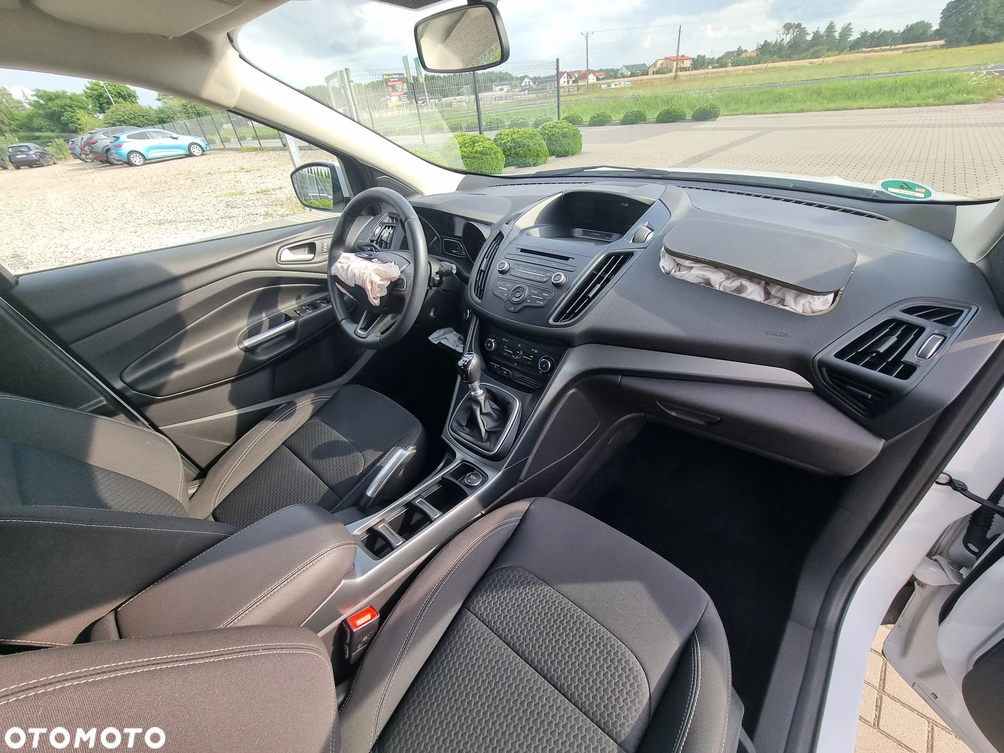 Ford Kuga 1.5 EcoBoost 2x4 SYNC - 12