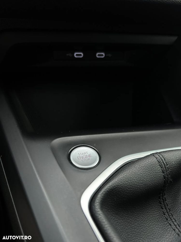 Volkswagen Golf 2.0 TDI Life - 17