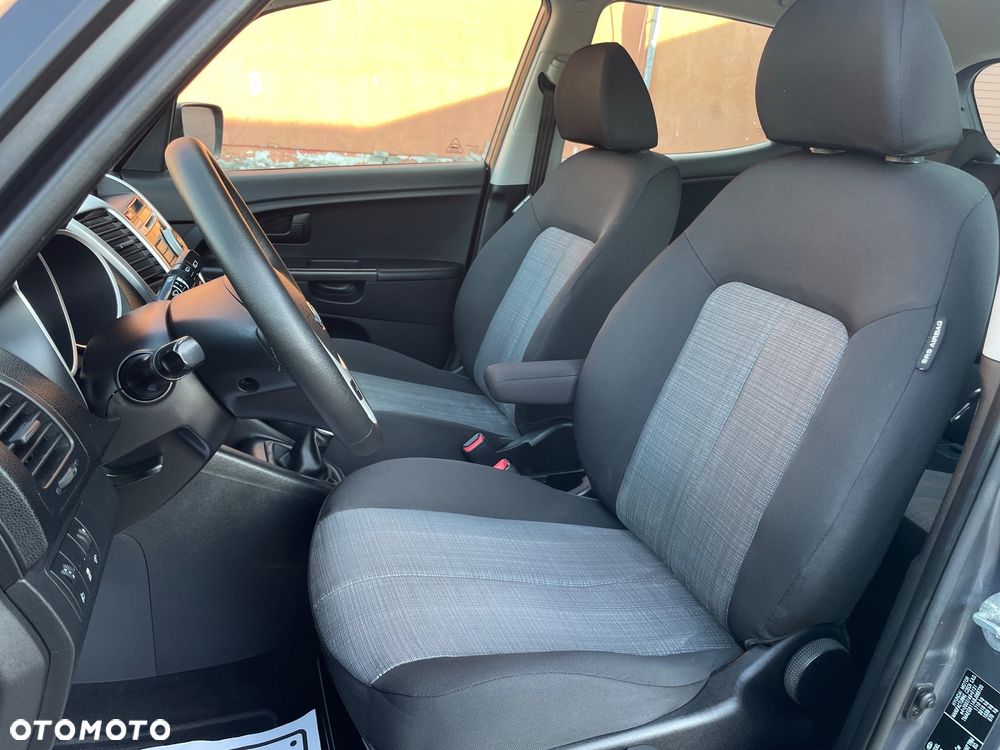 Kia Venga 1.4 CVVT Vision - 5