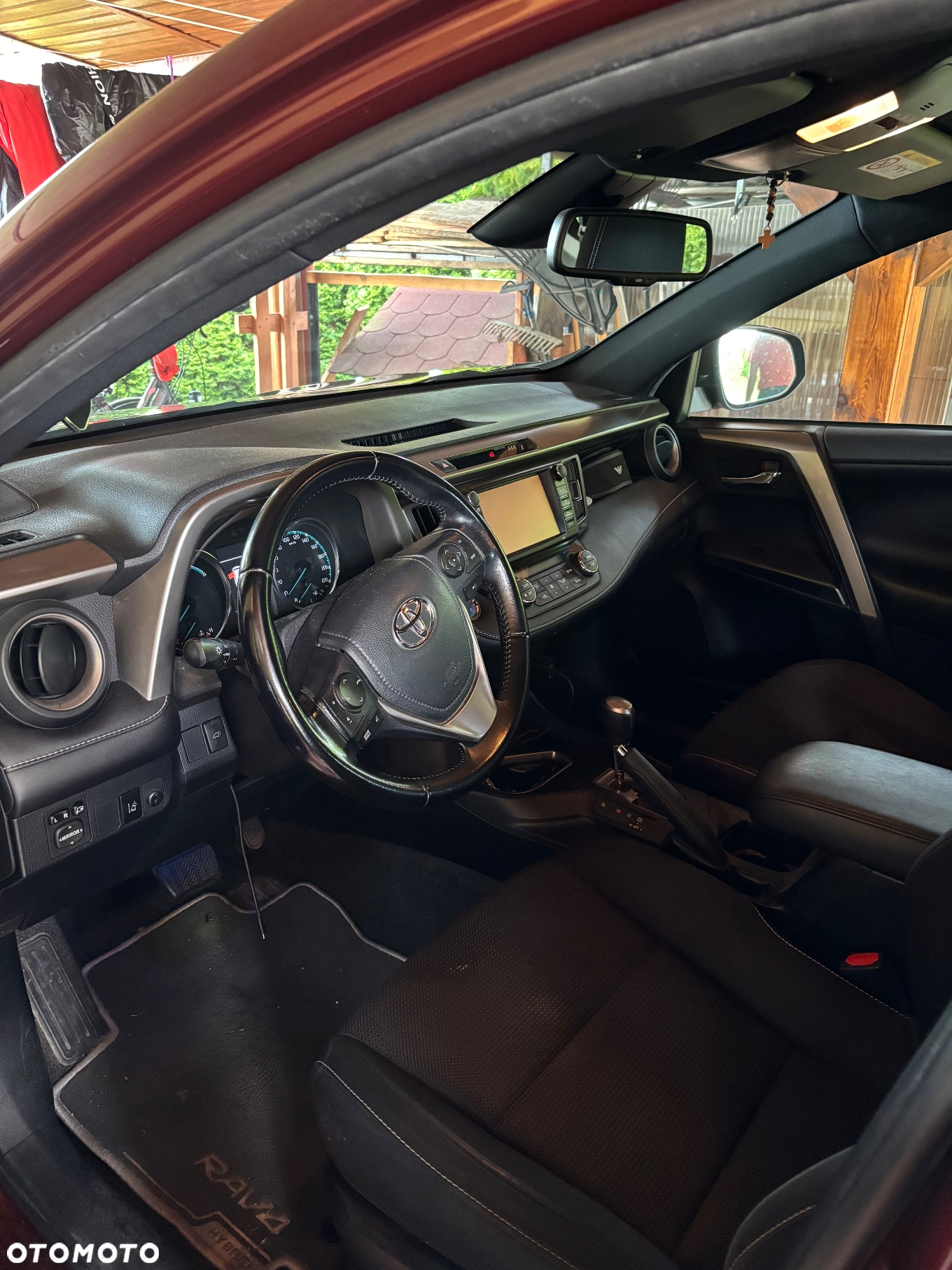 Toyota RAV4 - 6