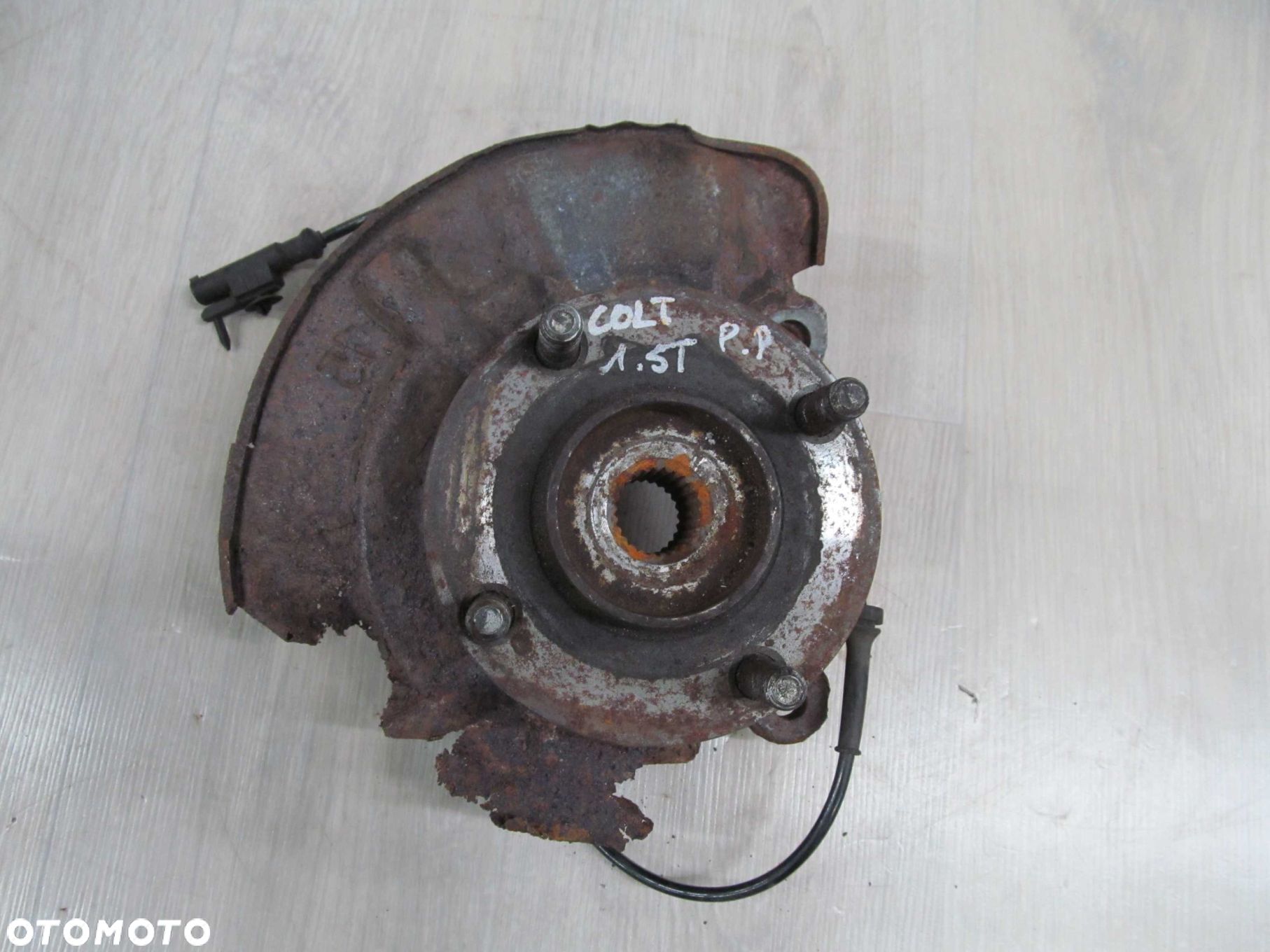 MITSUBISHI COLT VI 1.5 T SMART 04-12 PIASTA ZWROTNICA PRAWY PRZOD - 1