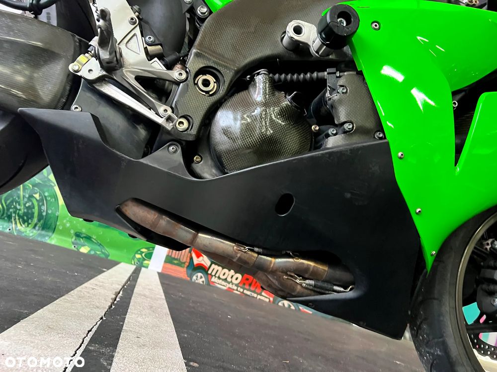 Kawasaki ZX - 17