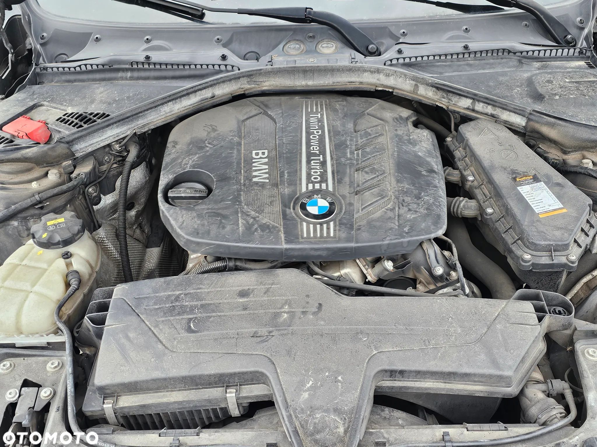 BMW Seria 3 318d Touring Luxury Line - 20