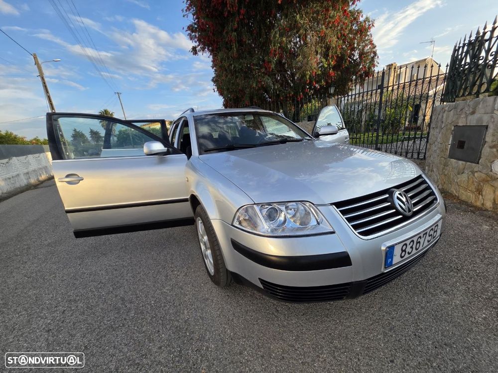 VW Passat Variant 1.9 TDi Confortline - 11