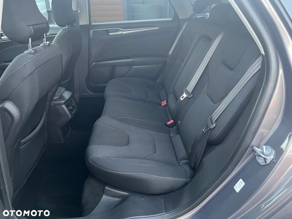 Ford Mondeo 2.0 TDCi Titanium - 16