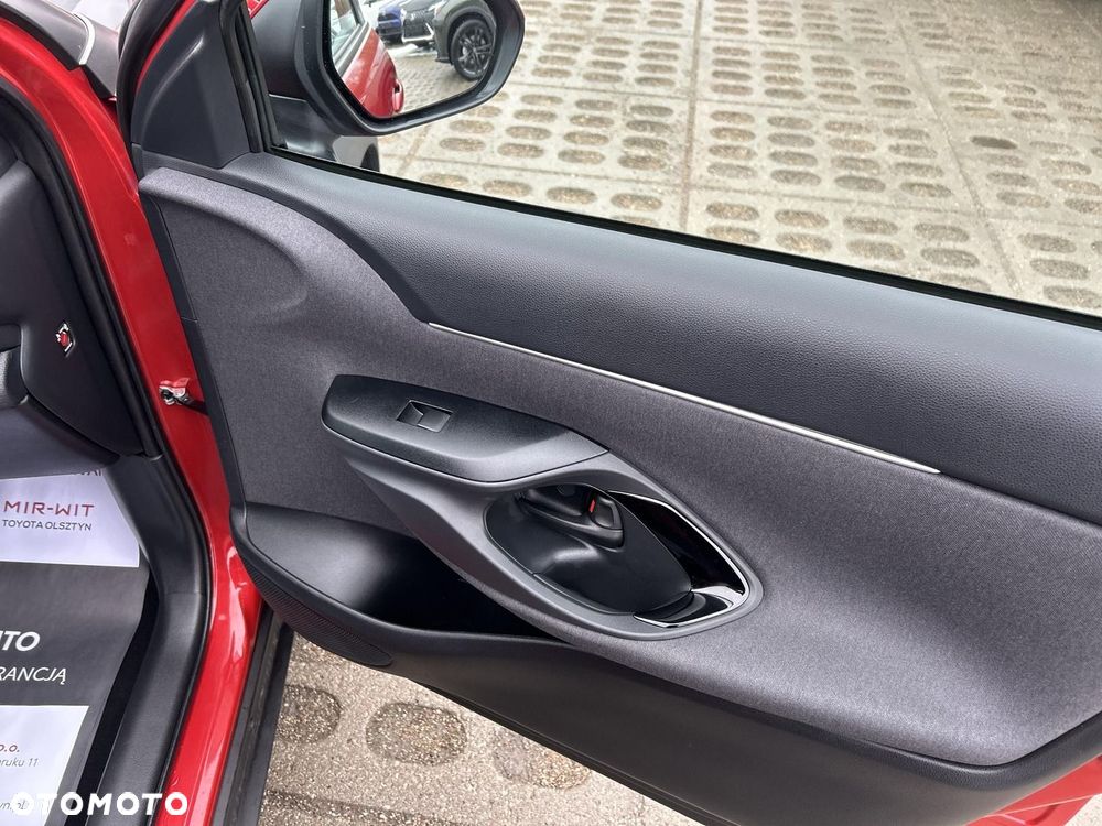 Toyota Yaris Cross Hybrid 1.5 Style - 25