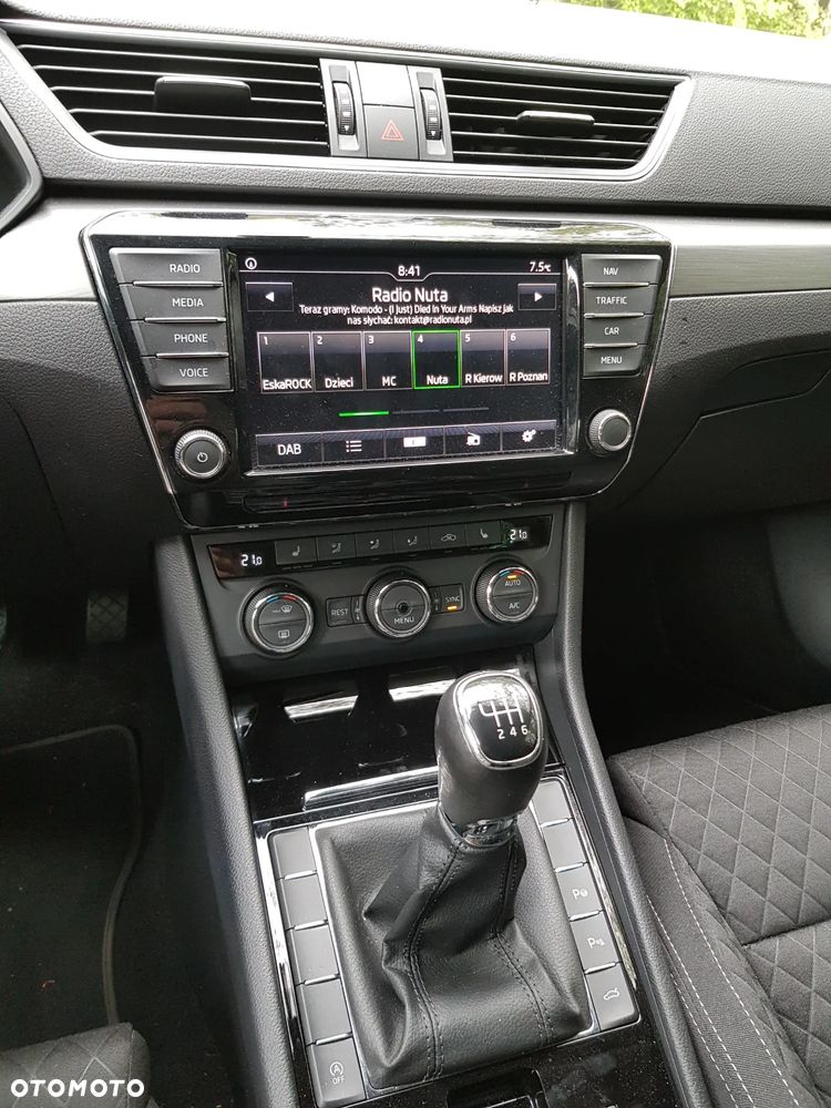 Skoda Superb 1.6 TDI Style - 9