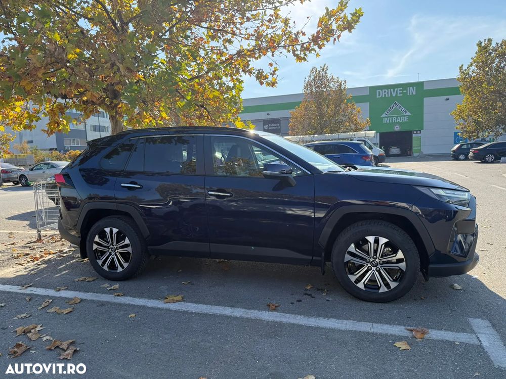 Toyota RAV4 2.5 Hybrid VVT-iE 4x4 Luxury - 6