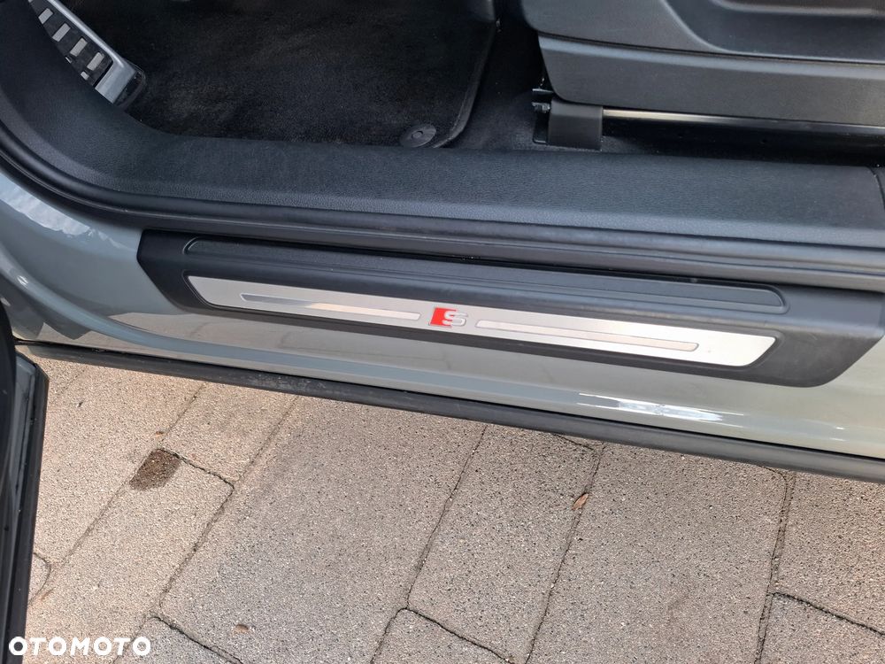 Audi Q5 50 TFSIe quattro S tronic - 17