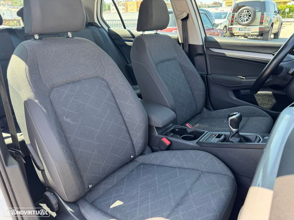 VW Golf 2.0 TDI Conceptline - 16