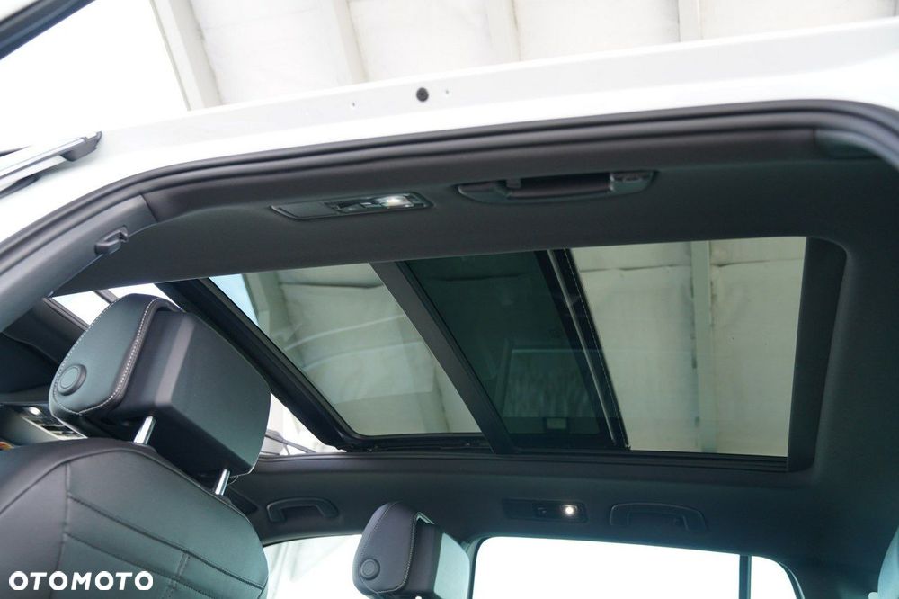 Volkswagen Tiguan - 24