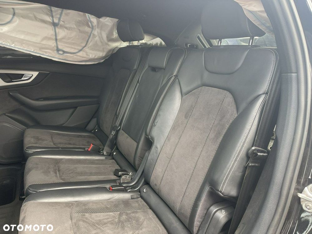 Audi Q7 3.0 TDI Quattro Tiptronic - 11