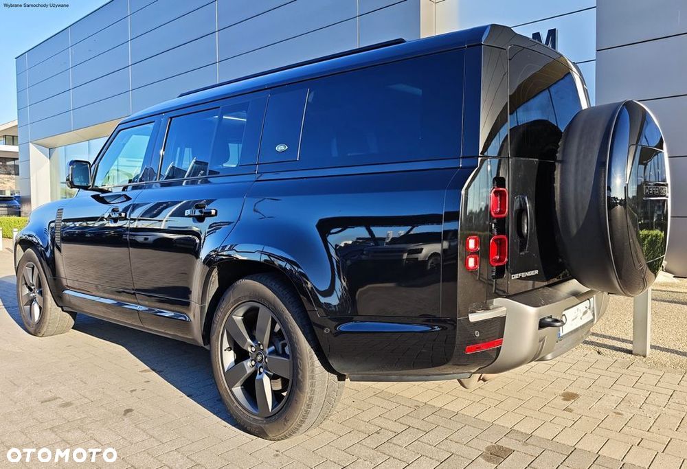 Land Rover Defender - 8