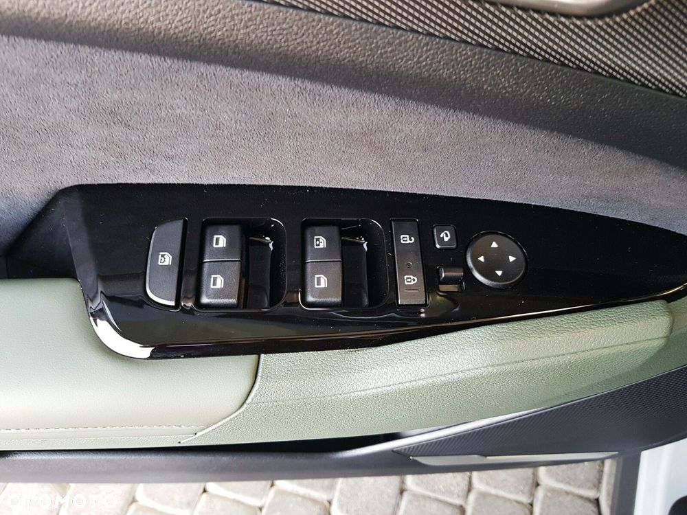 Kia Sportage 1.6 T-GDI HEV Anniversary 2WD - 10