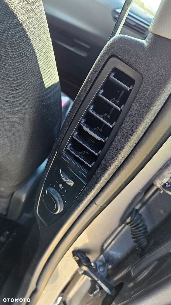 Citroën C4 Grand Picasso 1.6 THP Shine S&S EAT6 - 16