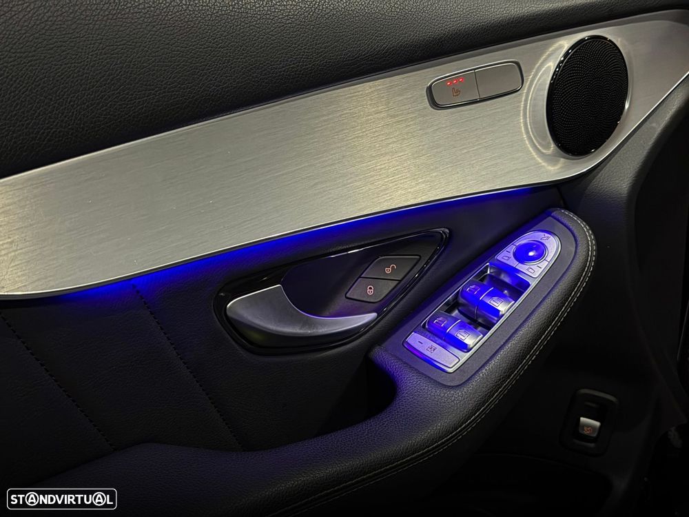 Mercedes-Benz GLC 300 de 4Matic 9G-TRONIC AMG Line — fotografia 15