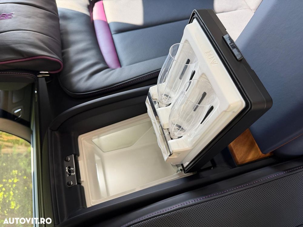 Rolls-Royce Cullinan - 16