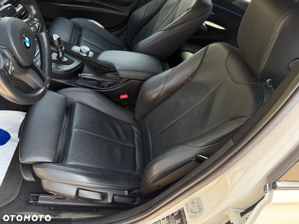 BMW Seria 3 320d xDrive M Sport - 11