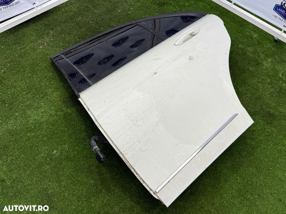 USA PORTIERA SPATE STANGA MERCEDES BENZ C250 W204 C-Class 2011 2.1 DIESEL COD OEM A2047300105 / A2047301762 / SEDAN 2007-2015 - 4