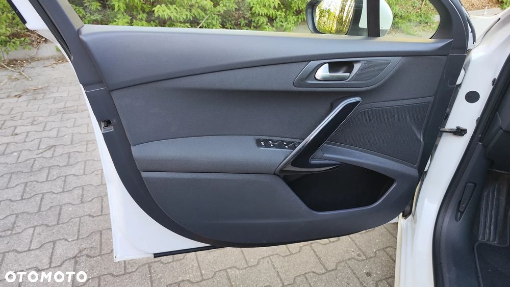 Peugeot 508 BlueHDi FAP 180 Automatik Stop&Start Allure - 19