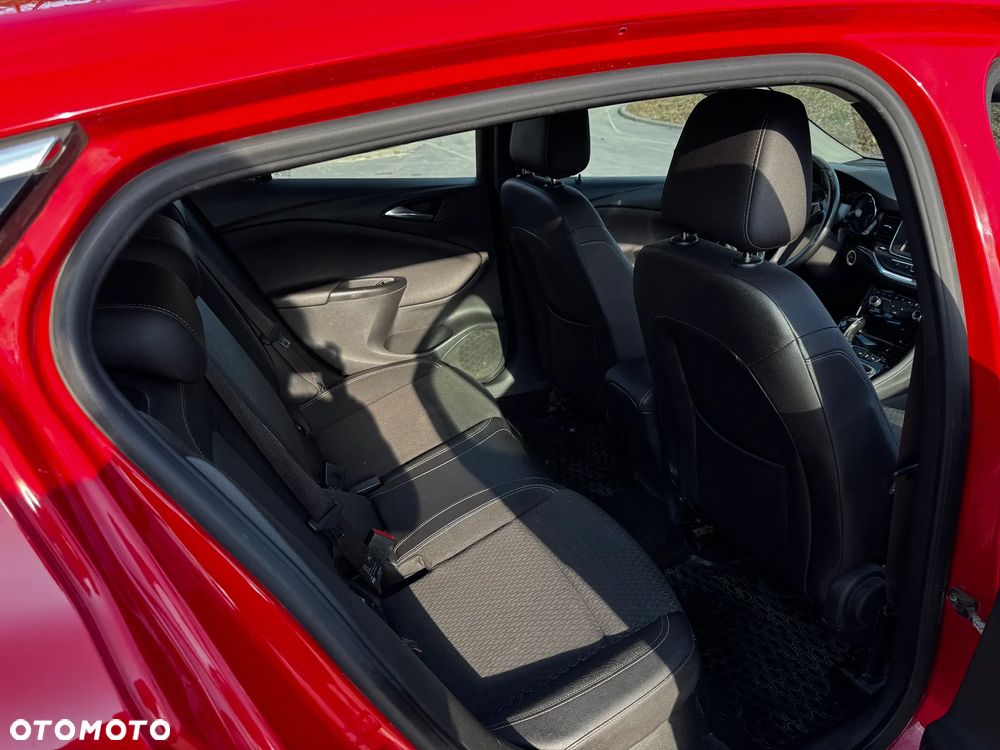 Opel Astra 1.4 T Dynamic - 32