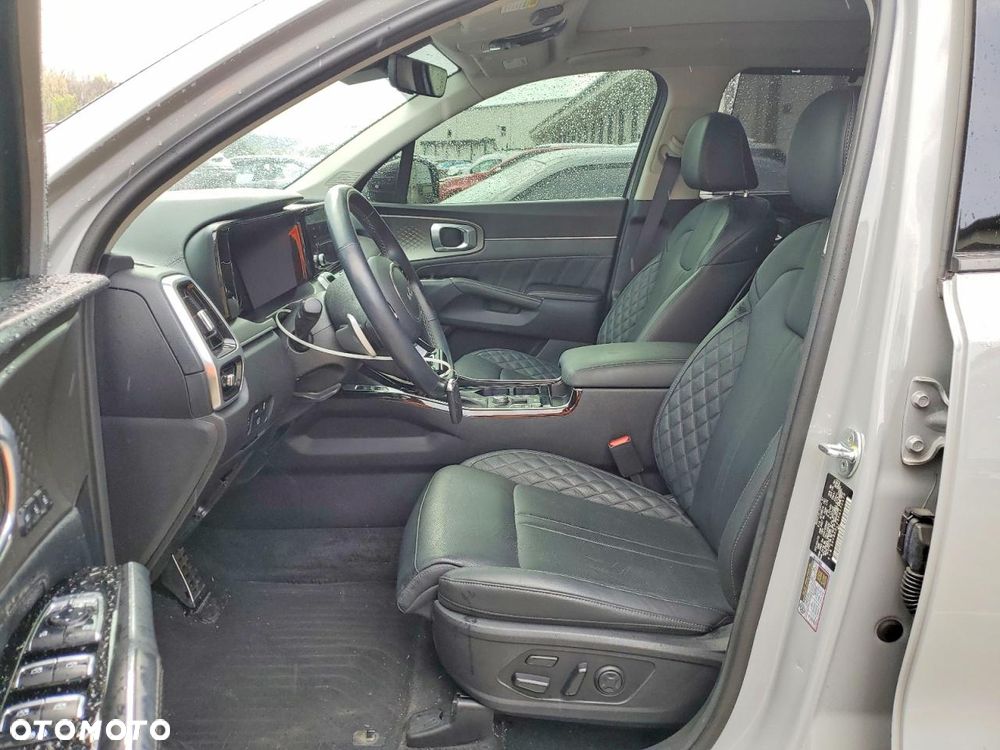 Kia Sorento - 7