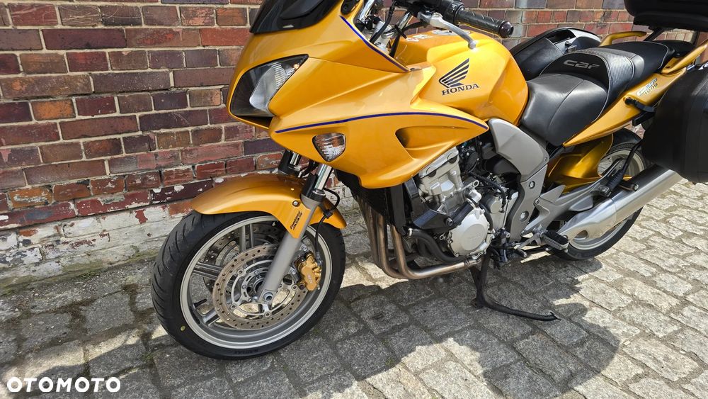 Honda CBF - 4