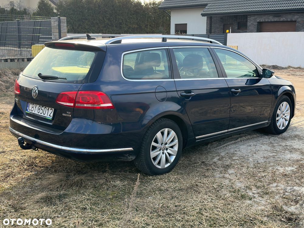 Volkswagen Passat 1.6 TDI BlueMotion Technology Comfortline - 5