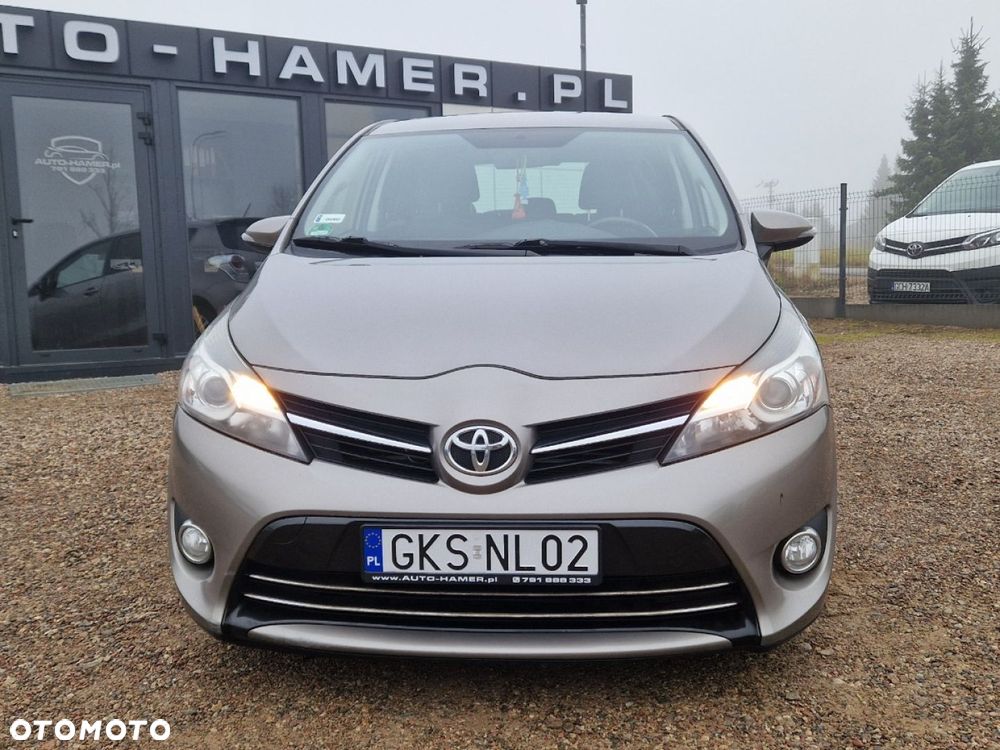 Toyota Verso 1.6 D-4D Premium - 28