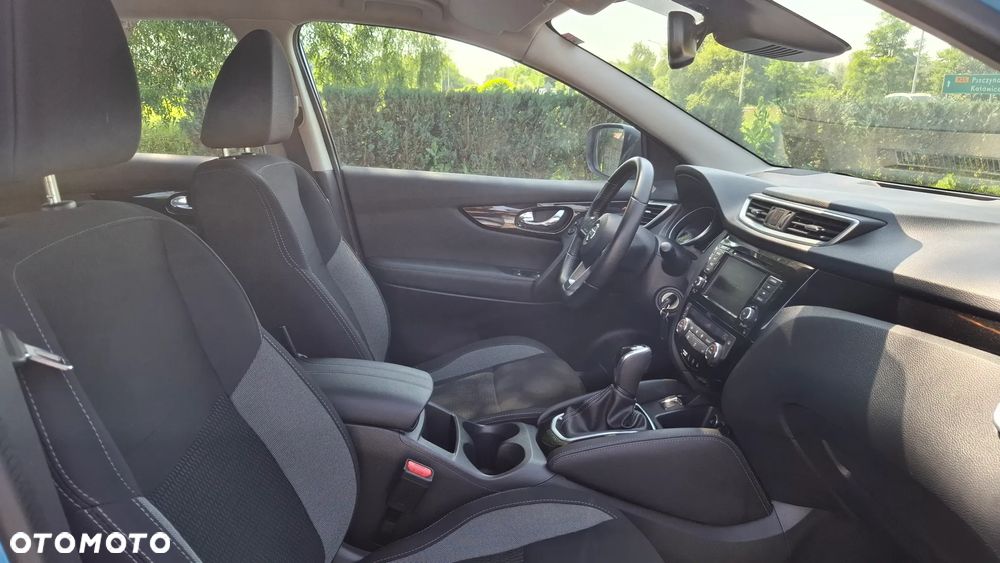 Nissan Qashqai - 23