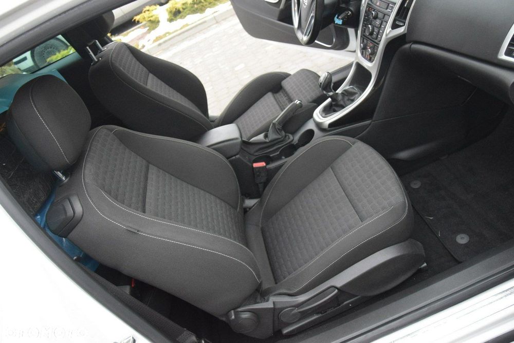 Opel Astra 1.4 T Sport - 23