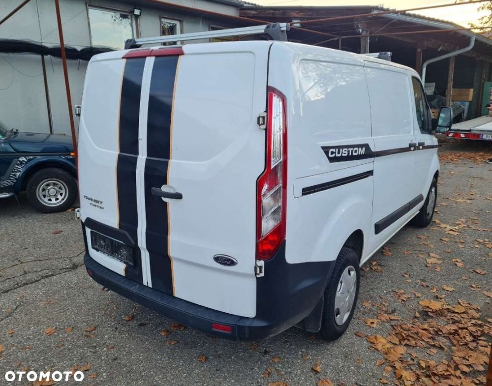 Ford Transit Custom - 4