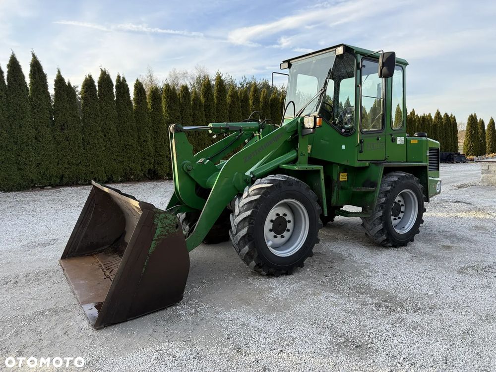 Zettelmeyer ZL 802 / ORYGINAŁ / NIE MALOWANA / PIĘKNIE UTRZYMANA / SILNA I SZYBKA / ZADBANA / SPROWADZONA Z NIEMIEC / SILNIK DEUTZ / 602 702 407 408 410 60 70 80 M - 7