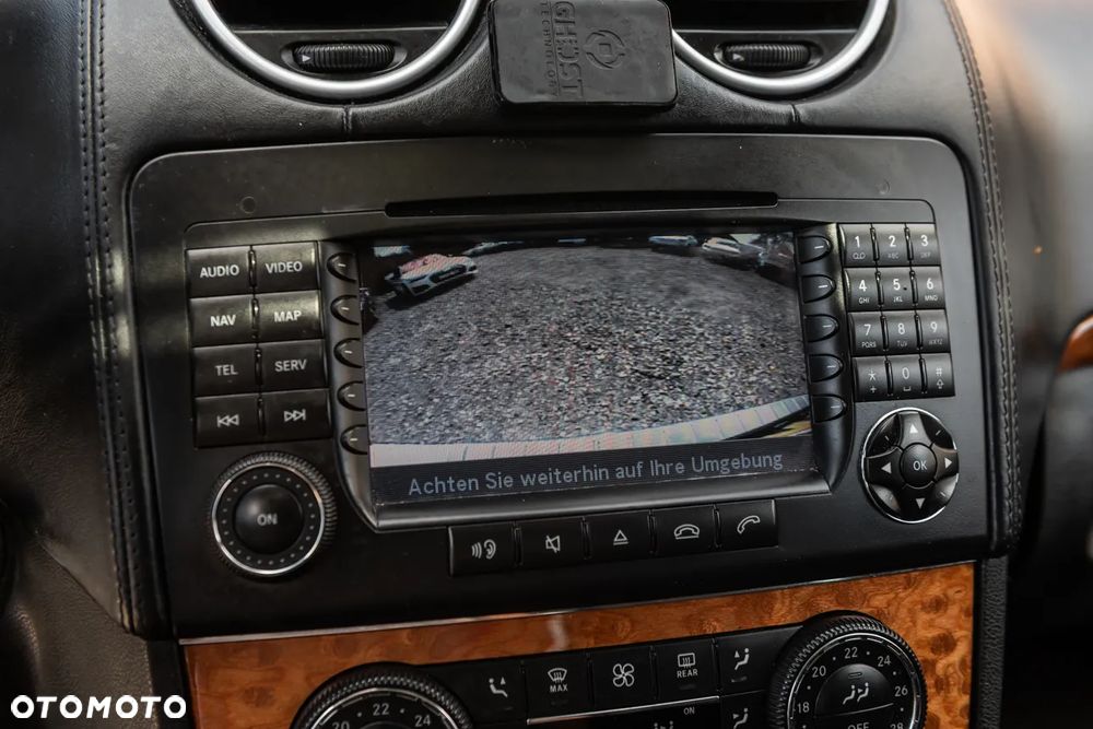 Mercedes-Benz GL 320 CDI - 23