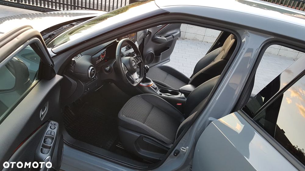 Nissan Juke 1.0 DIG-T N-Connecta - 37