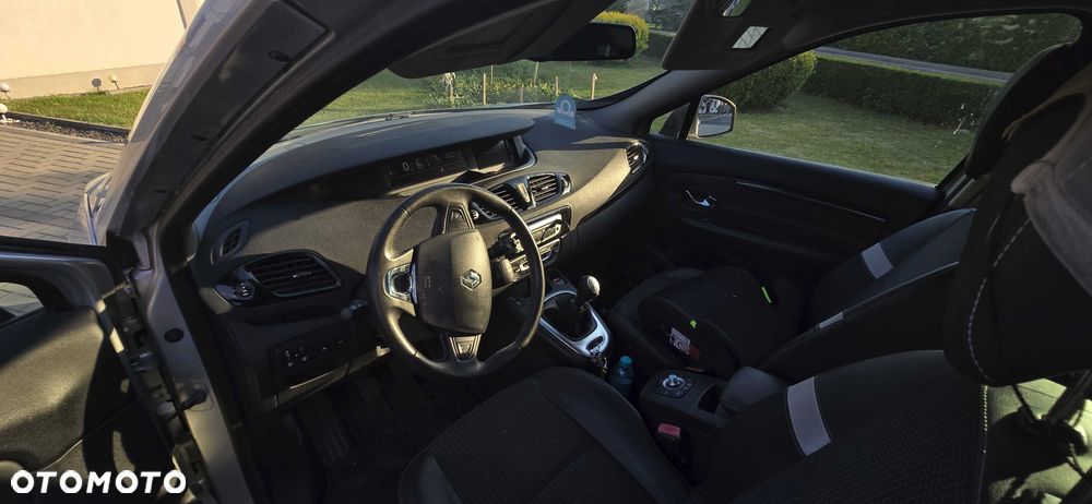 Renault Grand Scenic - 7