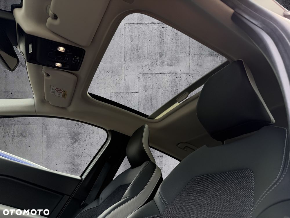 Renault Captur 1.6 E-TECH Plug-In Intens - 15